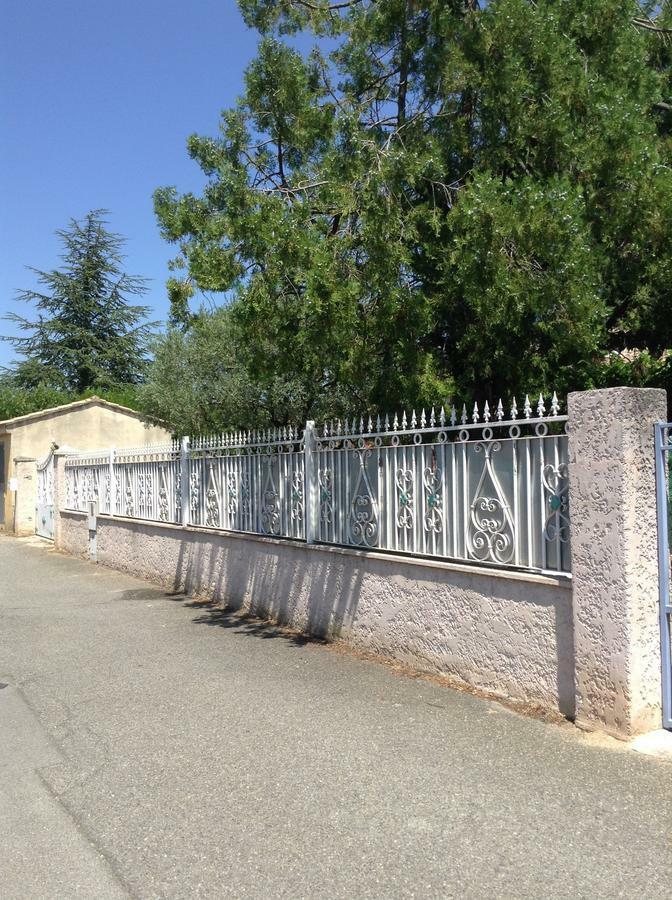 Villa hortensia Carpentras Exterior foto